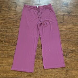 Women’s pajama pants by Delicates size medium color purple in good condition